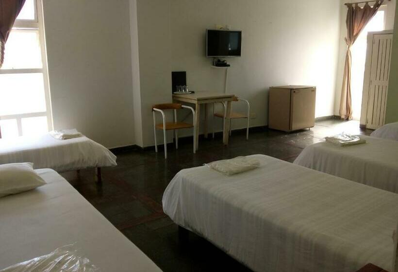 スーペリアの４人部屋, Trade Hotel Diadema