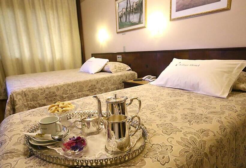 スタンダードトリプルルーム, Village