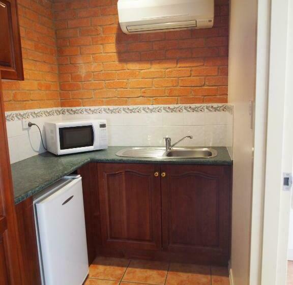 חדר אקזקיוטיב, Cobar Town And Country Motor Inn