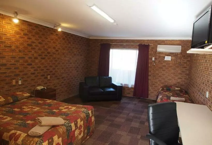 エクゼクティブルーム, Cobar Town And Country Motor Inn