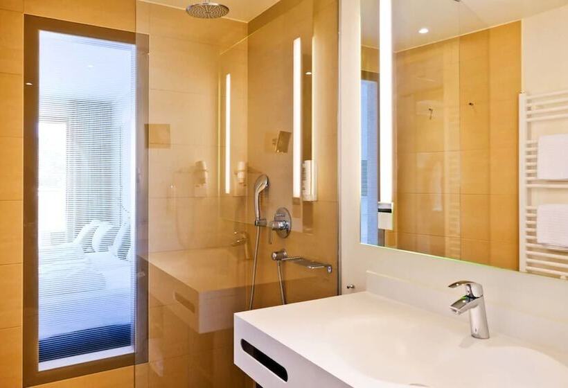 Номер Стандарт Боковой Вид на Море, Seetelhotel Kaiserstrand Beach