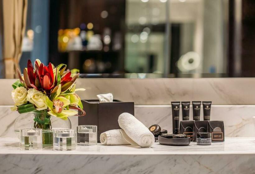 デラックスルーム, The Biltmore  Tbilisi