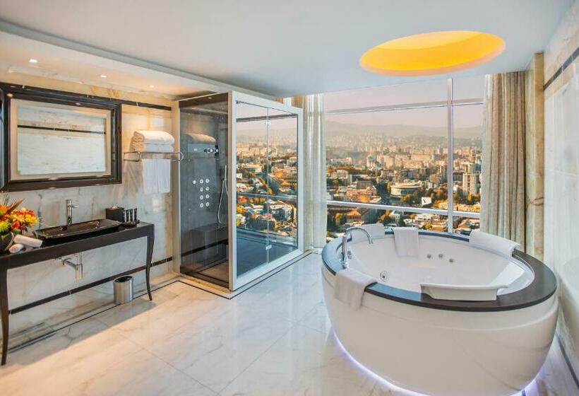 ロイヤルスイート, The Biltmore  Tbilisi