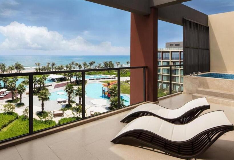 סוויטה נוף לים, Marriott Resort Xiangshui Bay