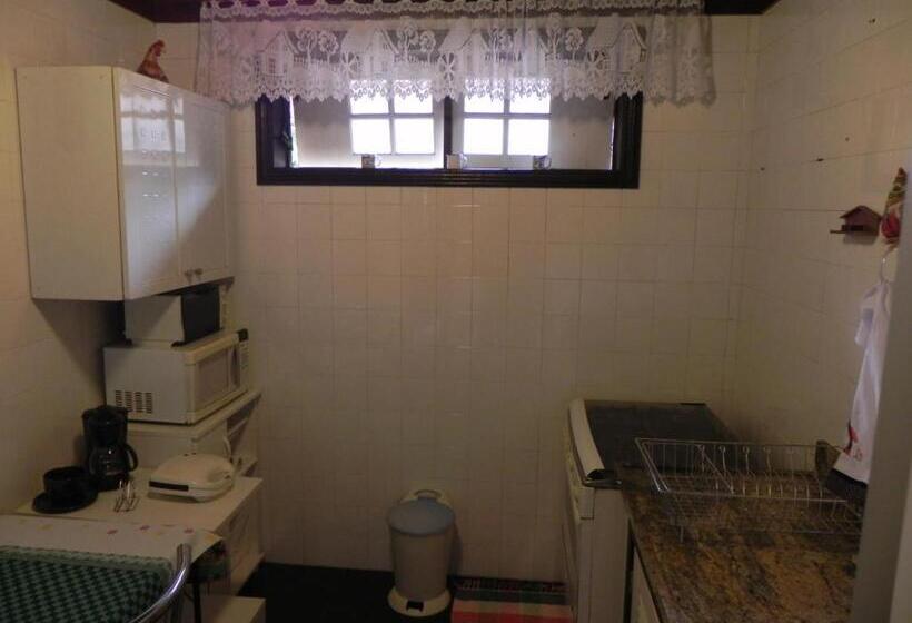 کلبه ییلاقی, Casa Do Fachoalto