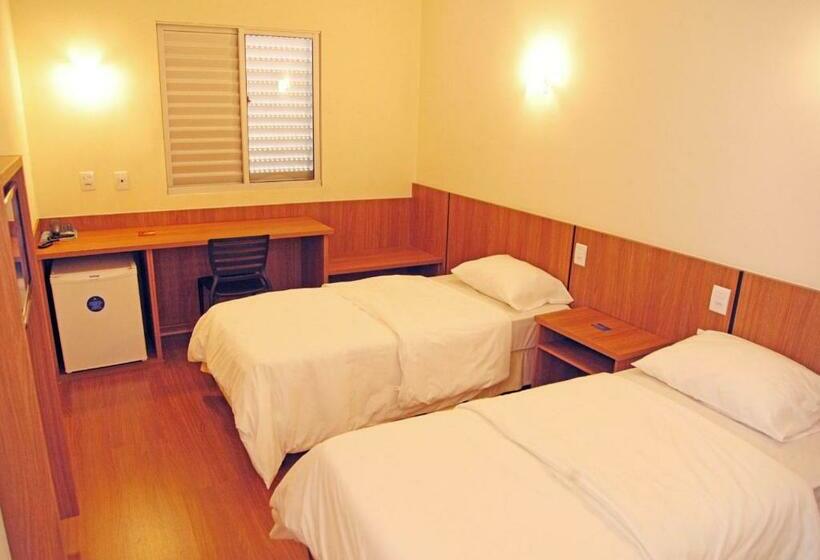 غرفة قياسية فردية, Bernal Hotel Econômico