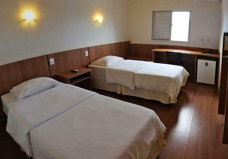 스탠다드 싱글 룸, Bernal Hotel Econômico