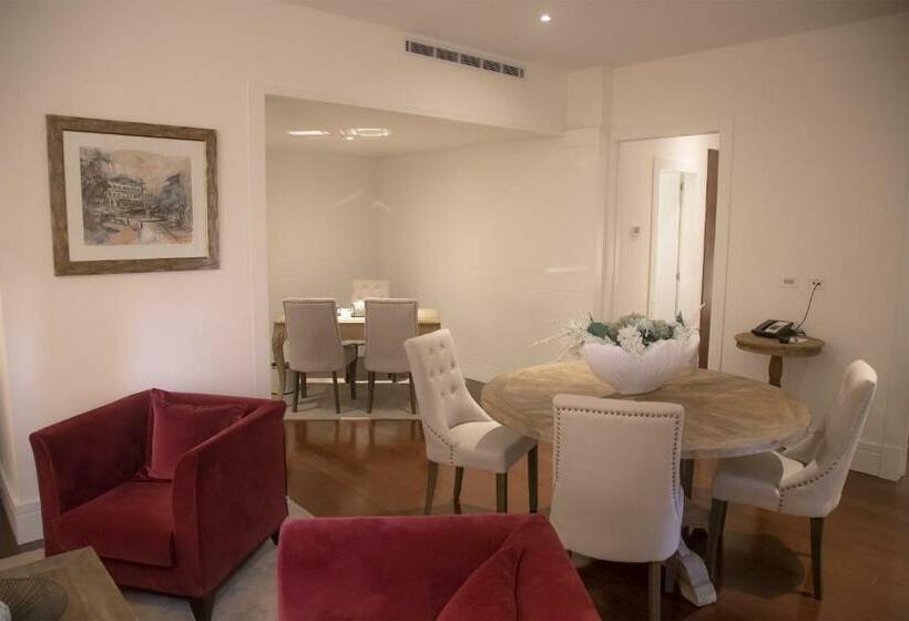 프레지덴셜 스위트, Central Hotel Panama Casco Viejo