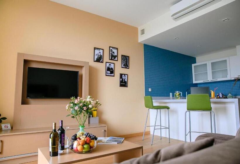 استودیوی استاندارد با چشمانداز دریا, Homebridge Hotel Apartments