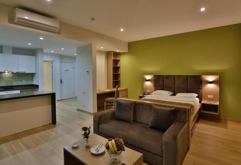 استودیو استاندارد با چشمانداز باغ, Homebridge Hotel Apartments