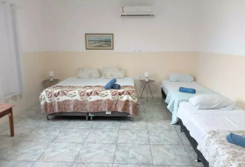 سوییت سوپریور, Hostel Aldeia Inn