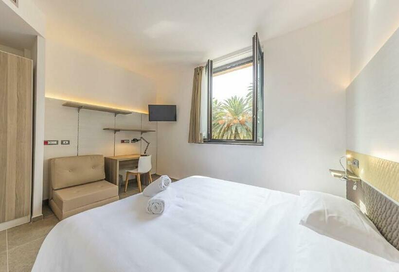 高级大房间, Camplus Palermo