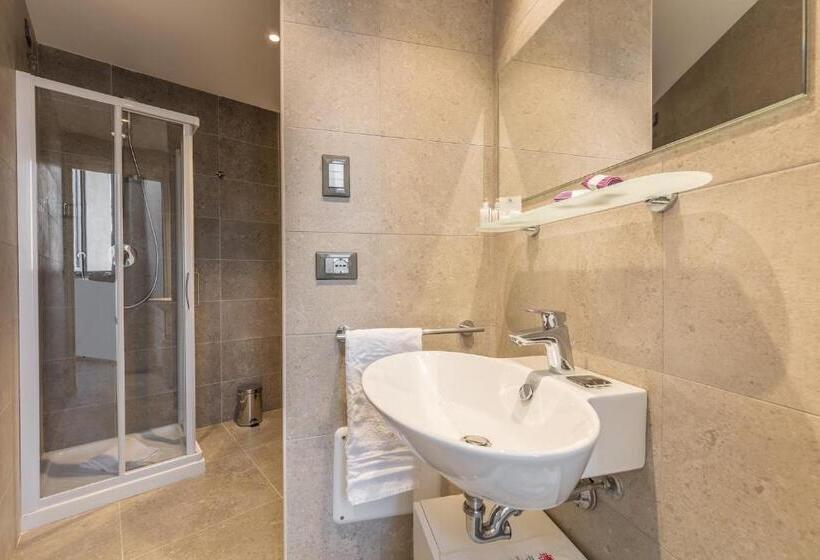 基本间, Camplus Palermo