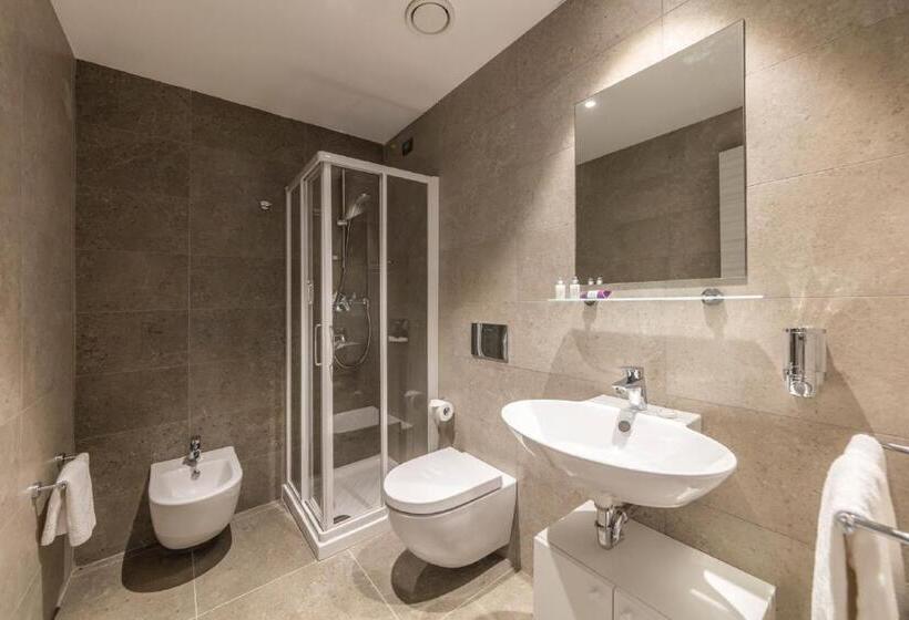 带阳台的豪华间, Camplus Palermo