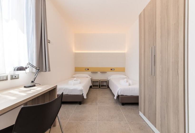 标准间, Camplus Palermo