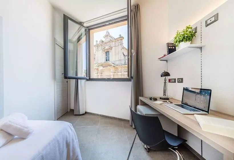 Superior-huone, Camplus Palermo