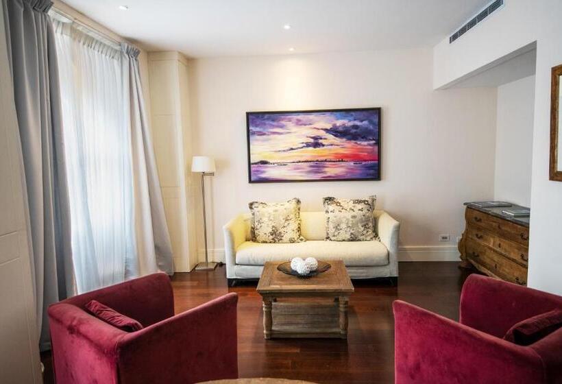 프레지덴셜 스위트, Central Hotel Panama Casco Viejo