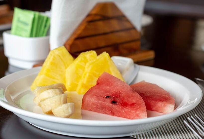 Семейный Номер, Don Taco