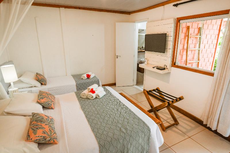 غرفة قياسية ثلاثية, Ecocharme Pousada Pedra Do Mar