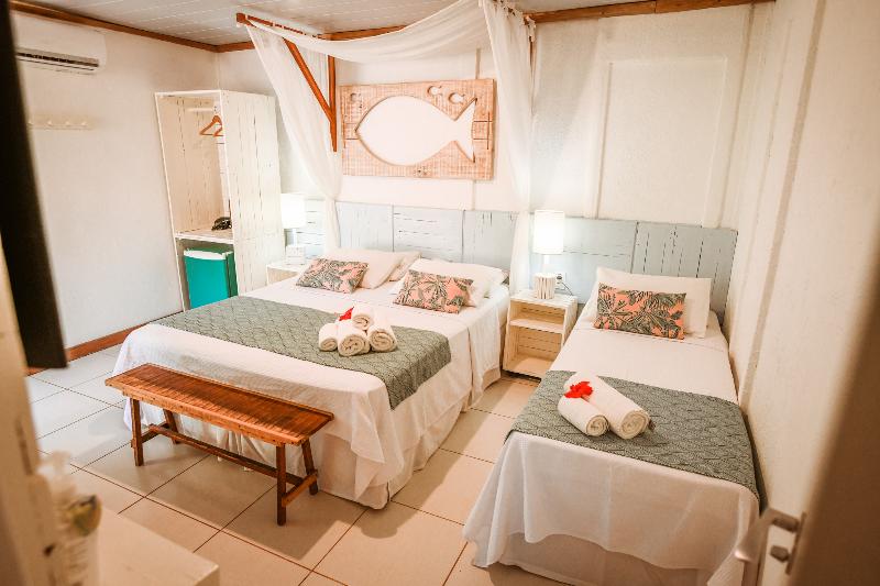 غرفة قياسية ثلاثية, Ecocharme Pousada Pedra Do Mar