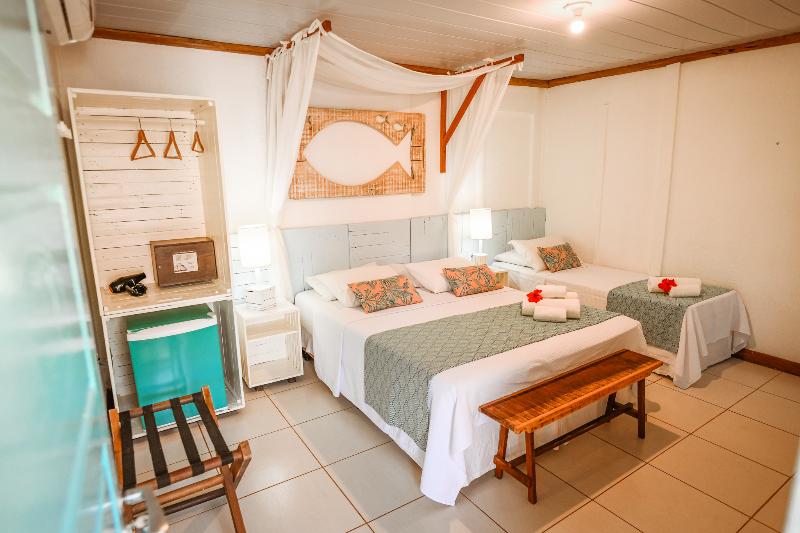 غرفة قياسية ثلاثية, Ecocharme Pousada Pedra Do Mar
