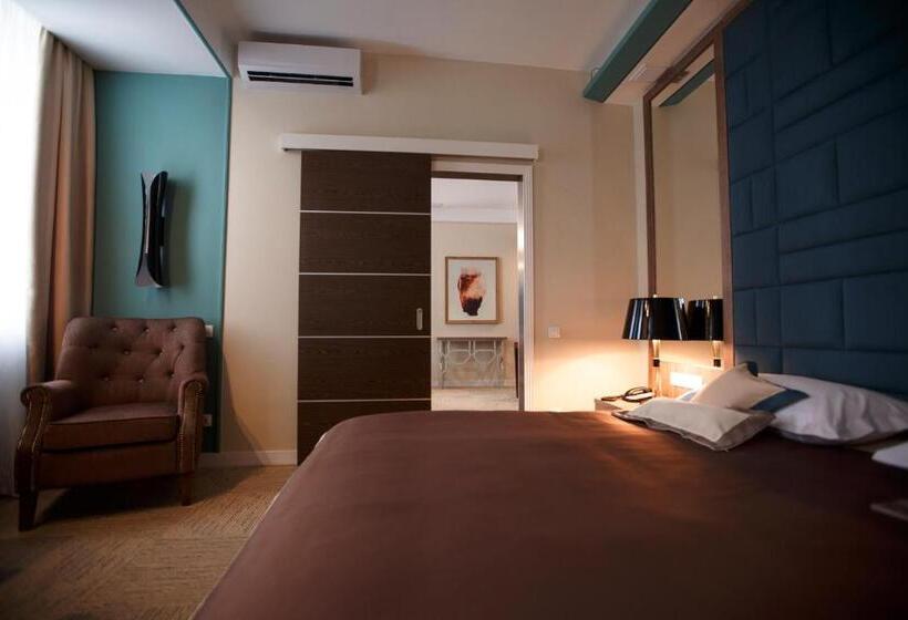 سوییت, Green Which