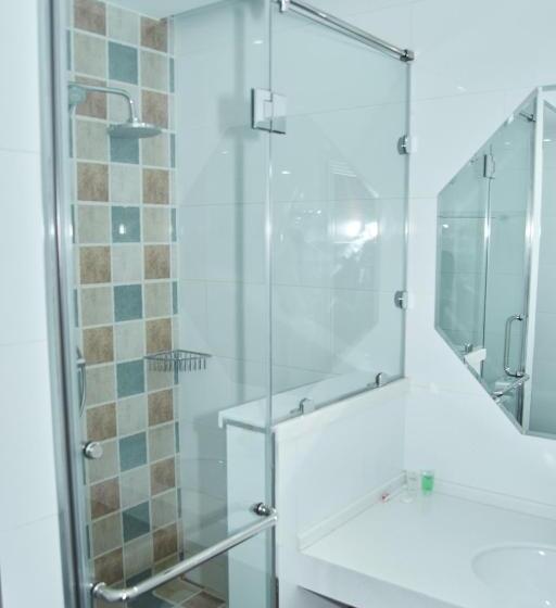 اتاق لوکس, Green Which