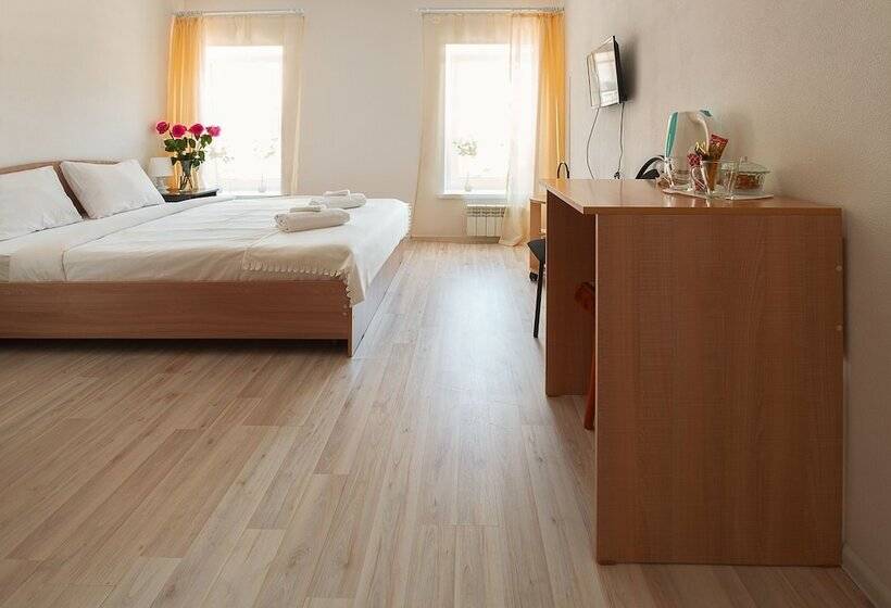 اتاق لوکس, Megapolis