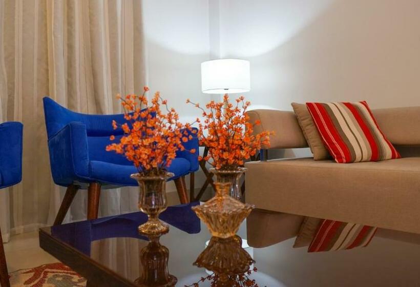 Президентский Люкс, Oiti Hotel By Up