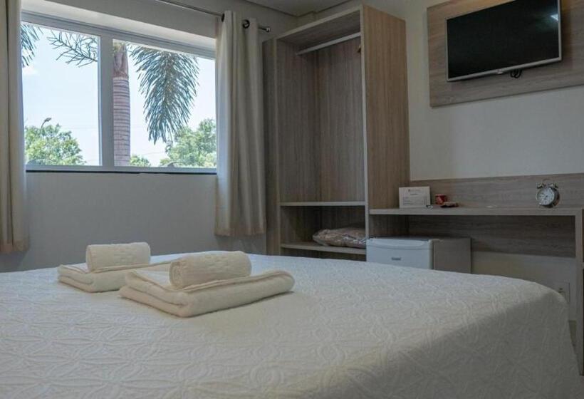 수피리어 룸, Oiti Hotel   By Up