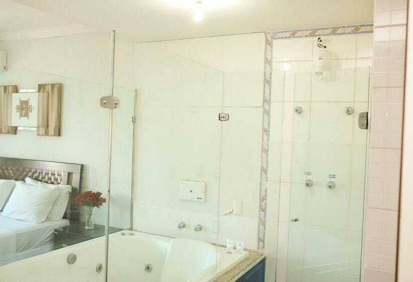 行政套房, Palace