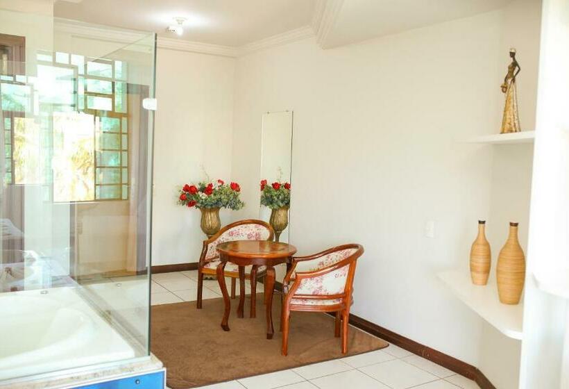 行政套房, Palace