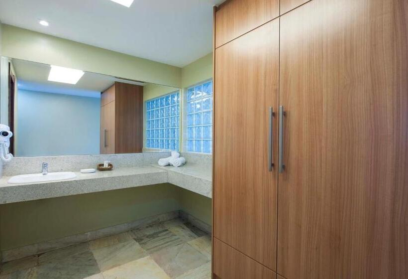 豪华套房, Pontal De Ubu