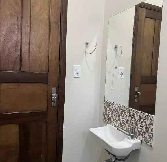 Sviitti, Vitor Moreira Pousada Campo Verde Ltda