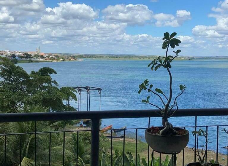 标准三人间, Pousada E Restaurante Manah