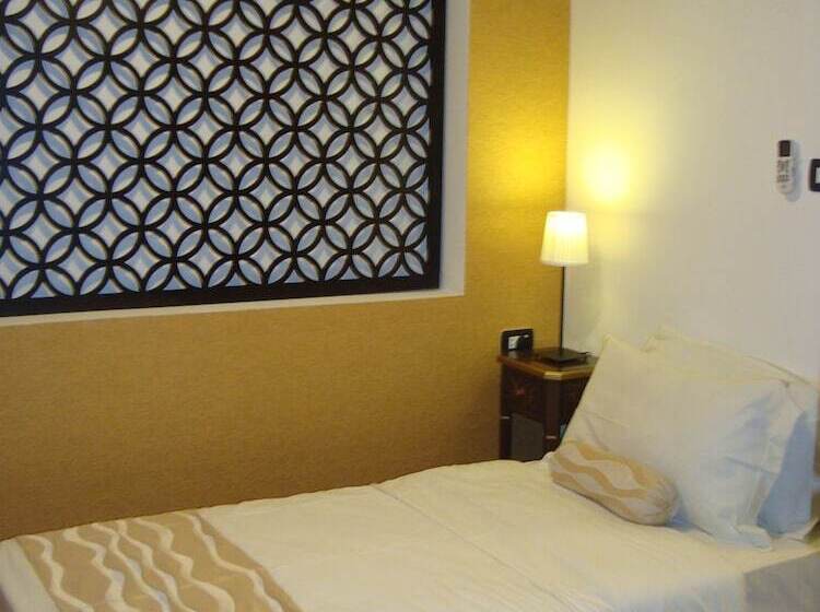 اتاق استاندارد یک نفره, Rafi Hotel Amman