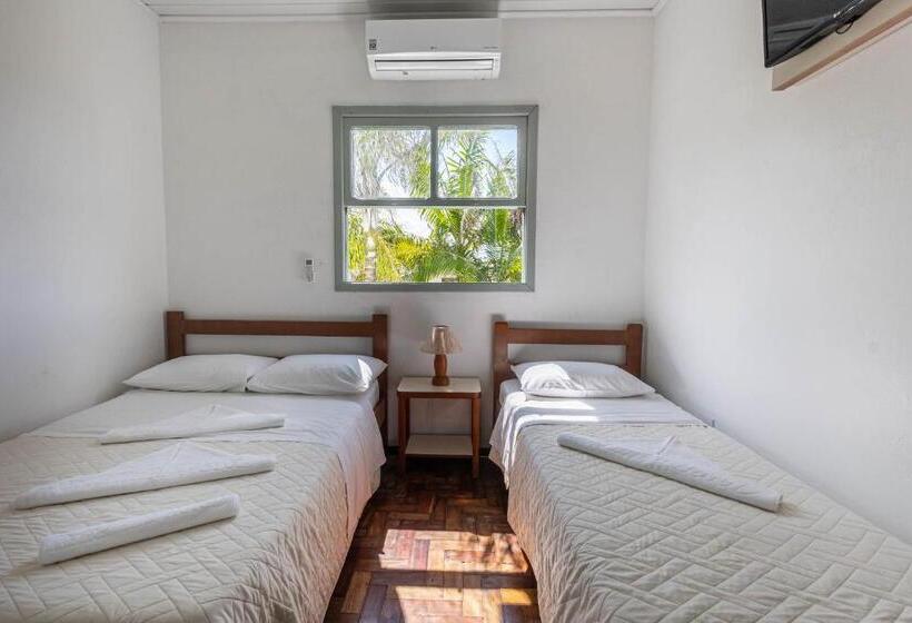 Номер Стандарт Трехместный, Rondinha