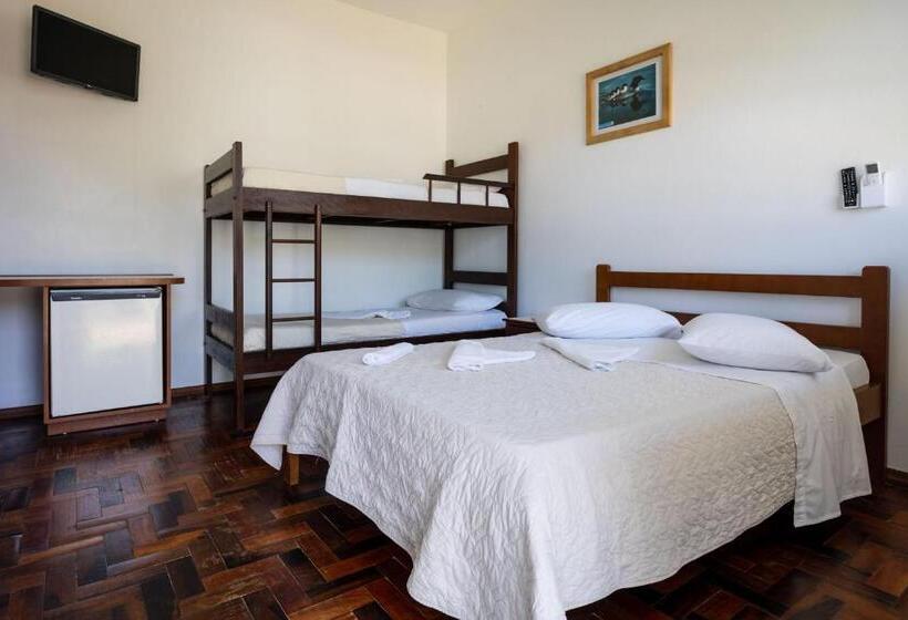 Четырехместный Номер Стандарт, Rondinha