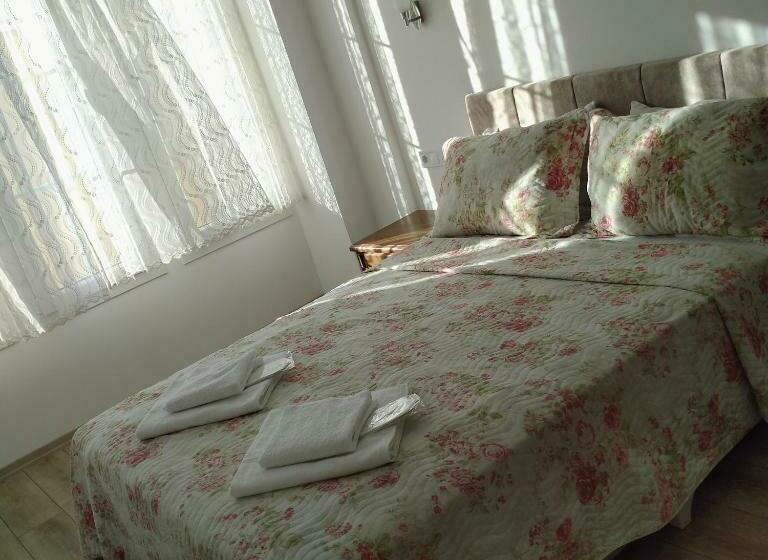 Номер Стандарт, Adil Otel