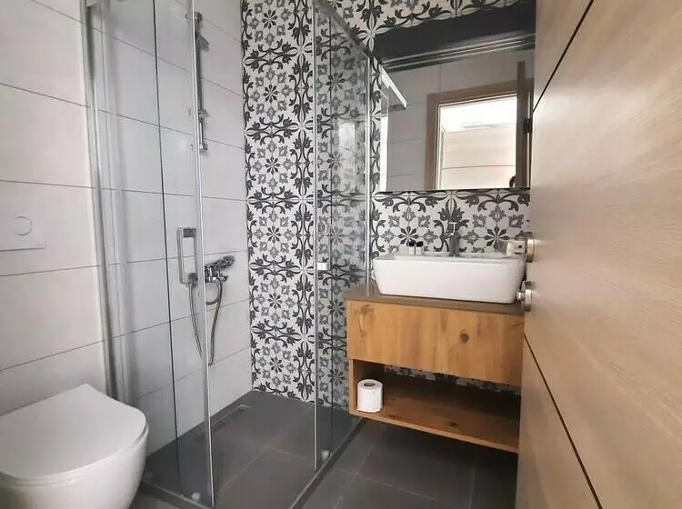 Standard-huone, Adil Otel