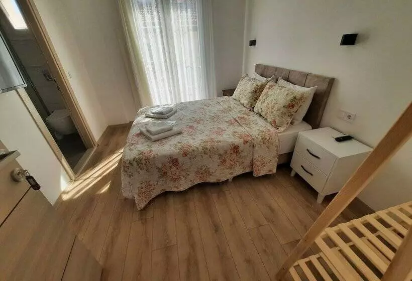 Standard-huone, Adil Otel