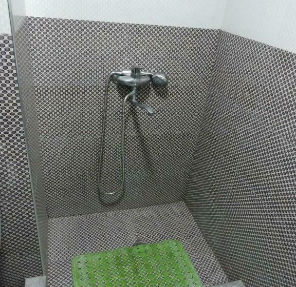 اتاق استاندارد با بالکن, Green Villa