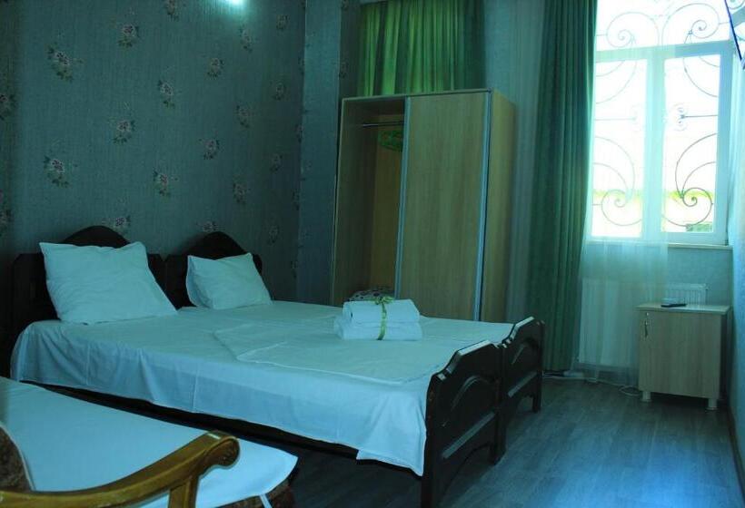 اتاق اکونومی, Green Villa