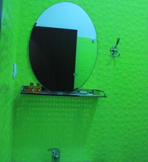 اتاق اکونومی, Green Villa