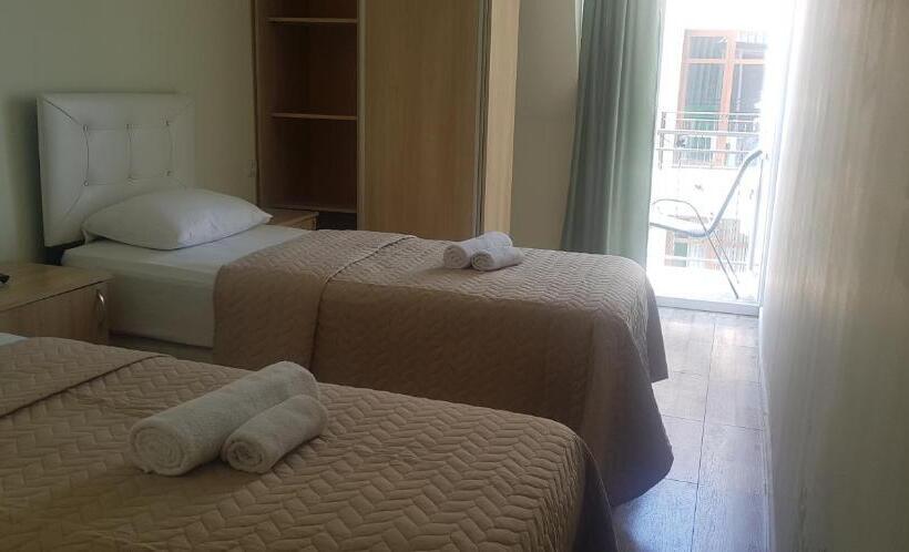 اتاق سوپریور با چشمانداز دریا, Green Villa