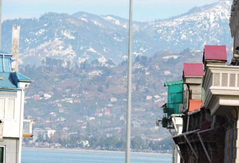 اتاق سوپریور با چشمانداز دریا, Green Villa