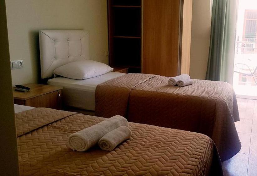 اتاق سوپریور با چشمانداز دریا, Green Villa