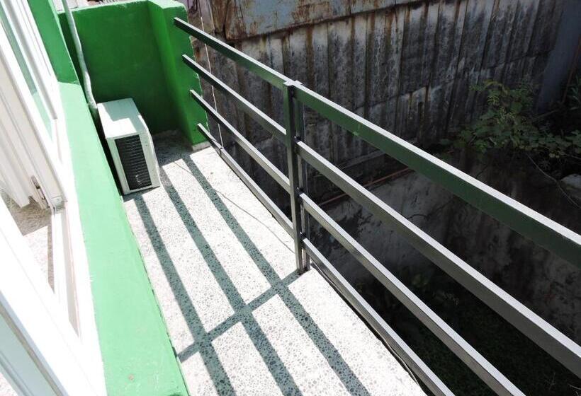 سوییت خانوادگی, Green Villa