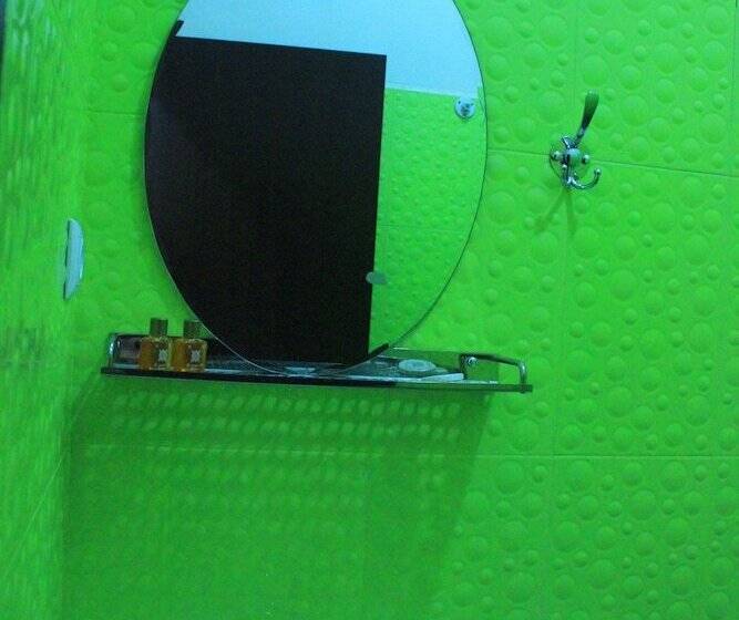 اتاق اکونومی, Green Villa