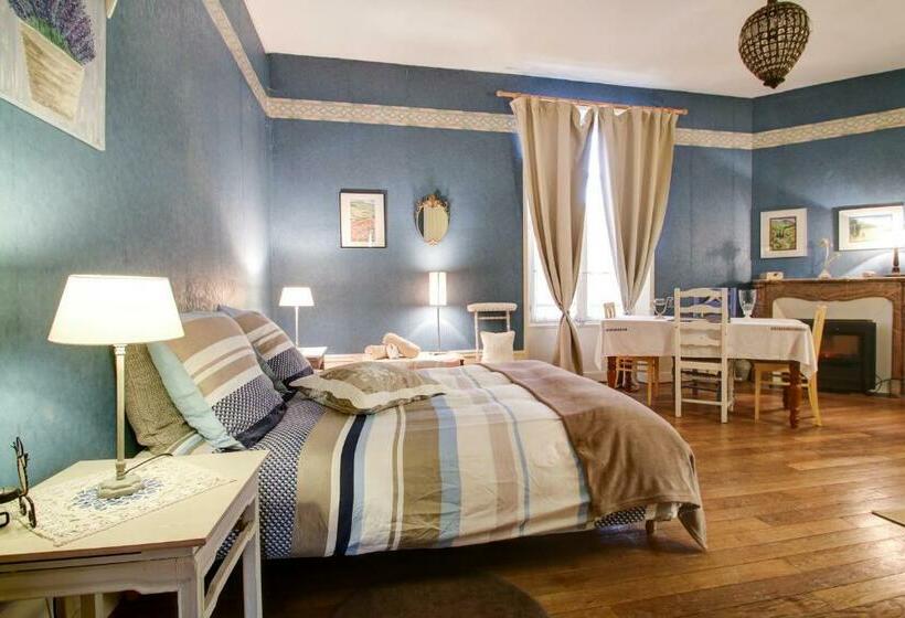 スタンダードルーム, La Grange En Champagne